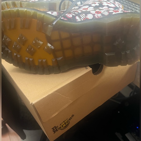 1460 Pascal Pansey Fayre vintage smooth. Black white and red.  Used once. - Picture 3 of 5